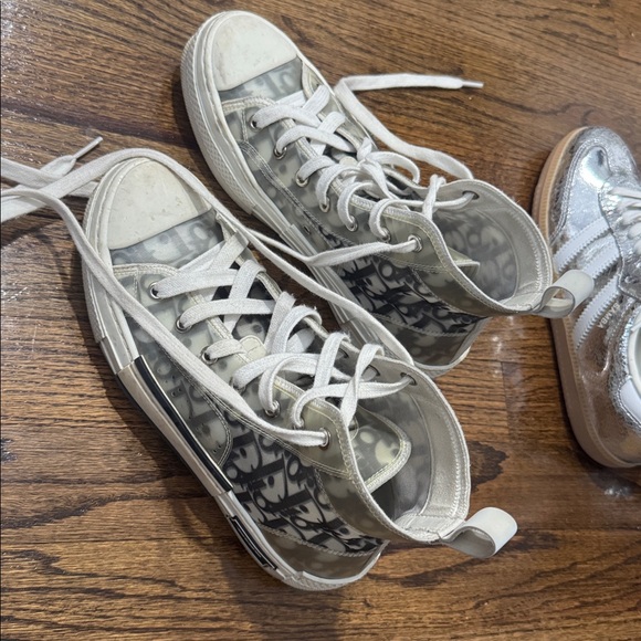 Dior - Picture 2 of 5